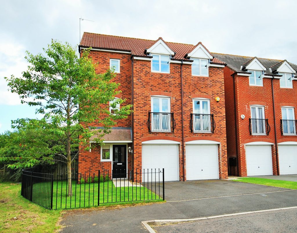 4 BEDROOM DETACHED HOUSE, EDGEFIELD, NORTHUMBERLAND PARK