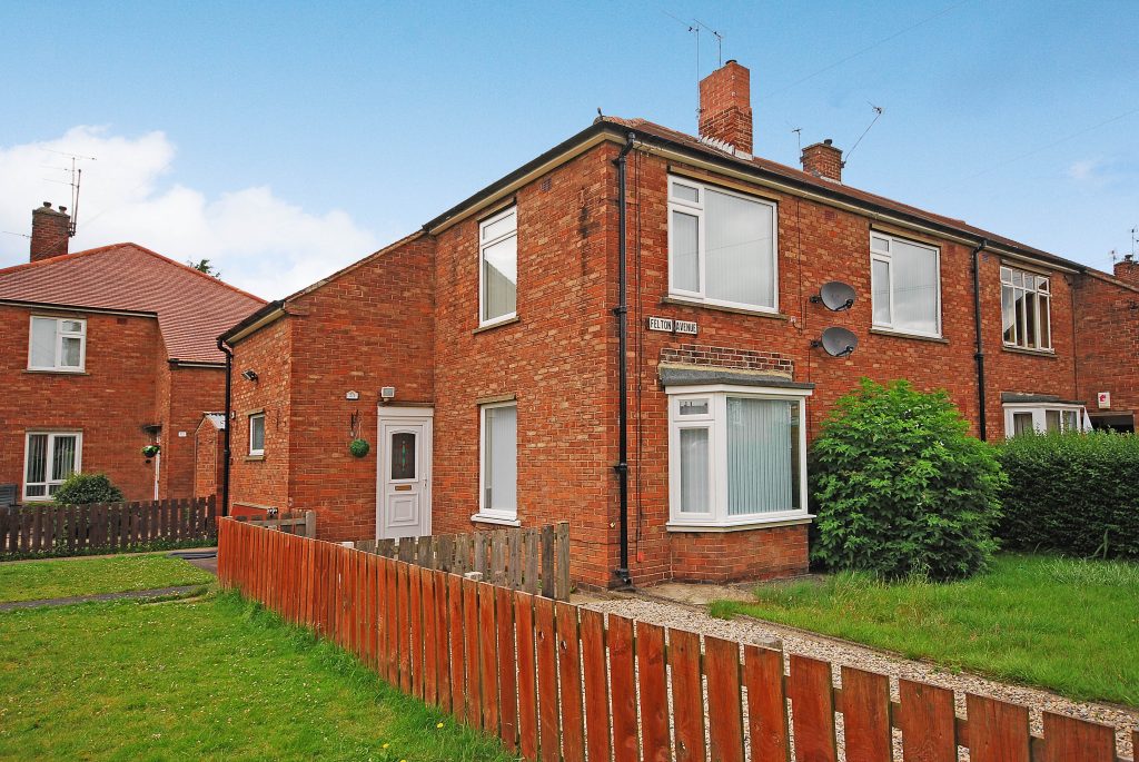2 BEDROOM UPSTAIRS FLAT, FELTON AVENUE, GOSFORTH