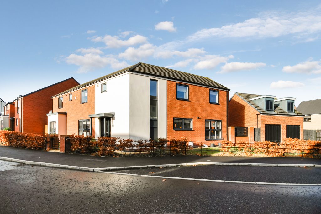 4 BEDROOM DETACHED HOUSE, NUNNYWICK WAY, GREENSIDE, NEWCASTLE GREAT PARK
