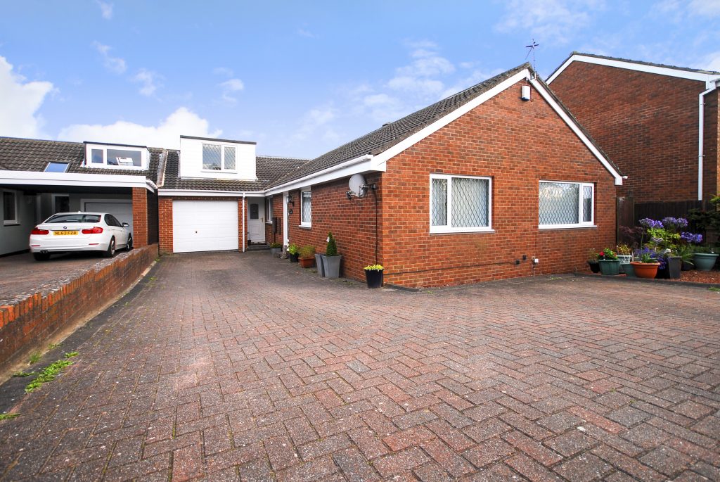 4 BEDROOM DETACHED BUNGALOW, VANBURGH COURT, SEATON DELAVAL