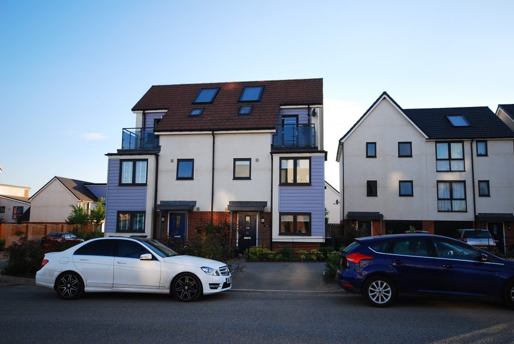 3 BEDROOM TOWNHOUSE, WAGONWAY DRIVE, NEWCASTLE GREAT PARK