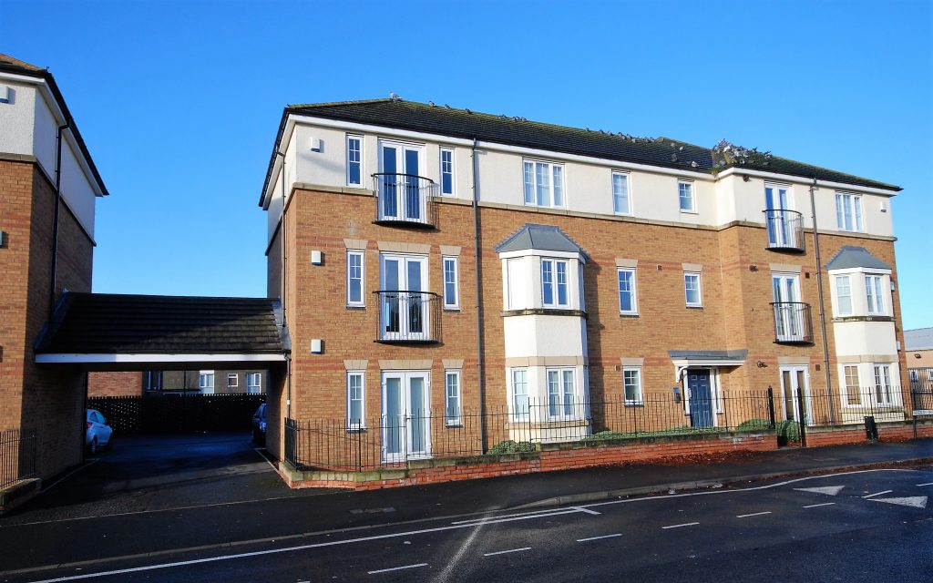 2 BEDROOM APARTMENT, ROSEBURY DRIVE, LONGBENTON