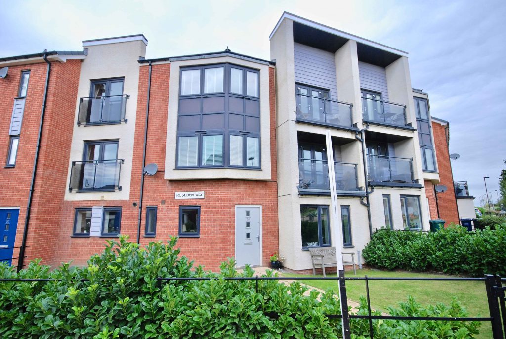 5 BEDROOM HOUSE ON ROSEDEN WAY, NEWCASTLE GREAT PARK