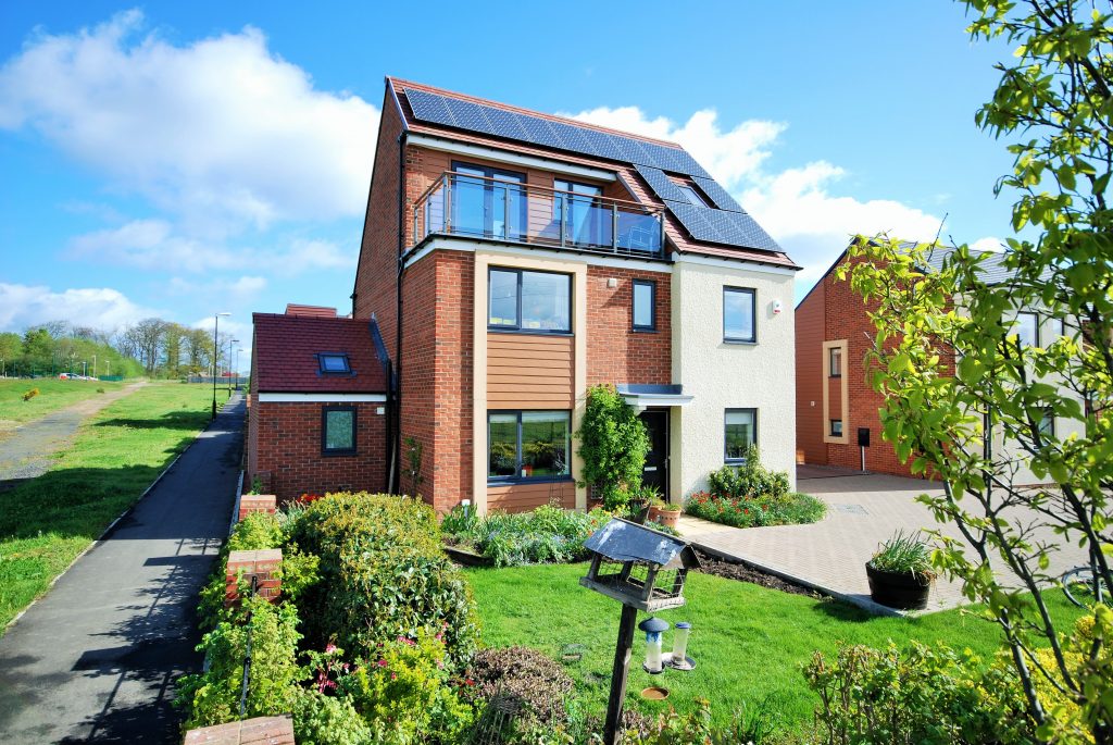 5 BEDROOM DETACHED HOUSE, HOLBURN WALK, NEWCASTLE GREAT PARK