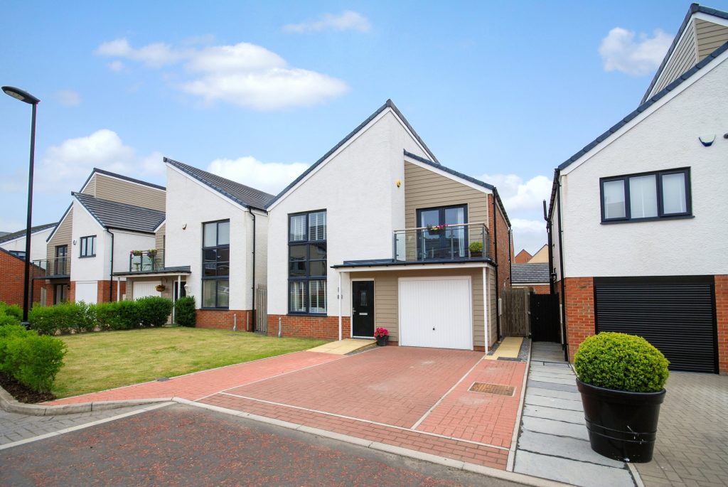 4 BEDROOM DETACHED ASPERLEY ON BOWDEN CLOSE, NEWCASTLE GREAT PARK