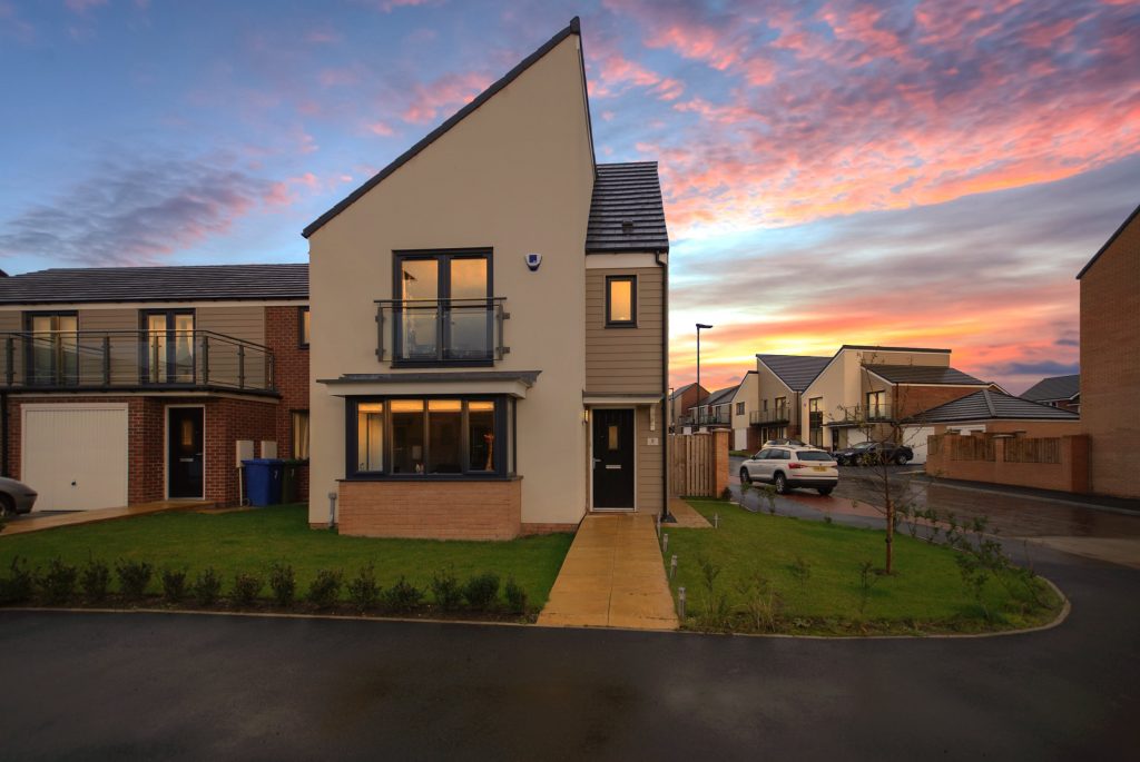 4 BEDROOM DETACHED HOUSE, OSPREY WALK, NEWCASTLE GREAT PARK