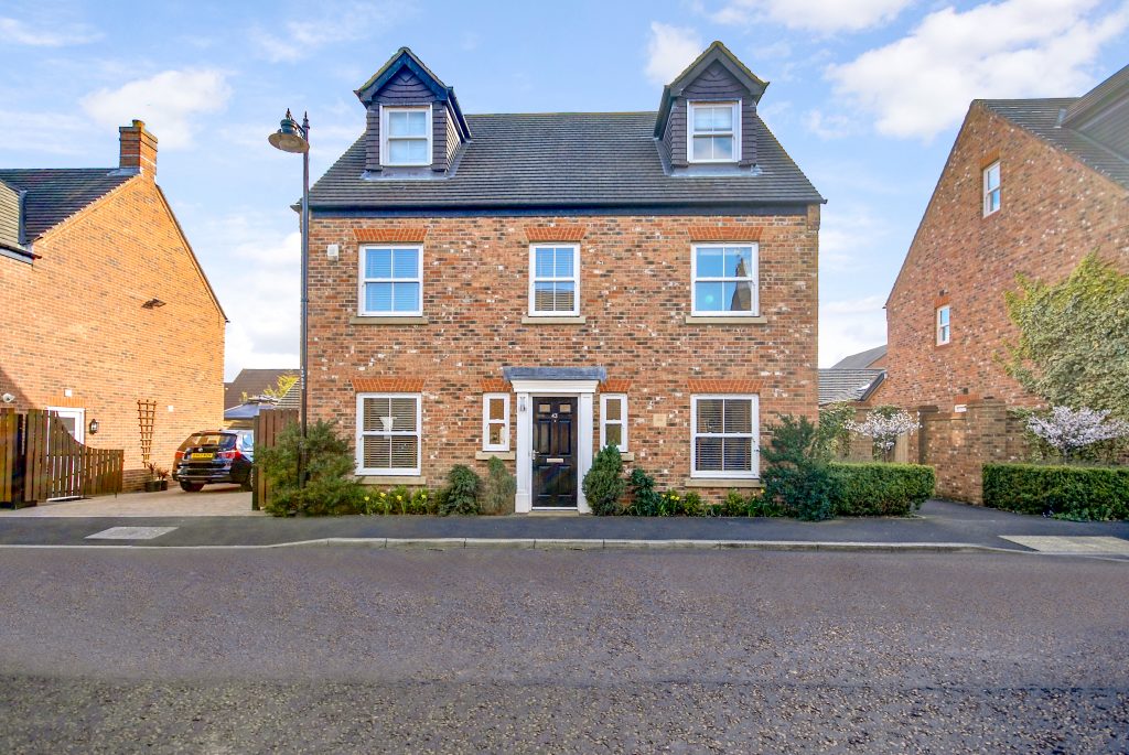 5 BEDROOM DETACHED HOUSE, WARKWORTH WOODS, NEWCASTLE GREAT PARK