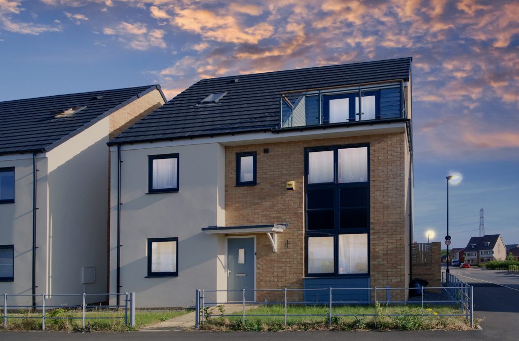 5 BEDROOM DETACHED HOUSE SOLD ON ROSEDEN WAY, NEWCASTLE GREAT PARK