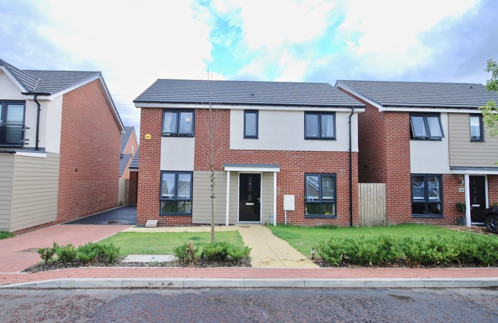 4 BEDROOM DETACHED HOUSE SOLD, BRIDGET GARDENS, NEWCASTLE GREAT PARK
