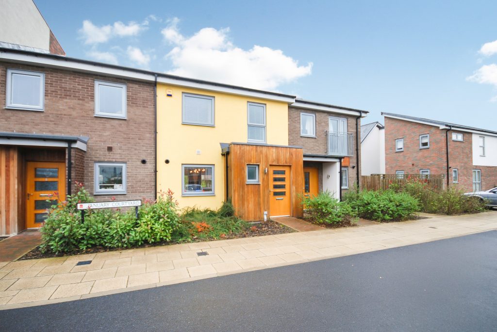 3 BEDROOM HOUSE LET ON JANUARY COURTYARD, GATESHEAD