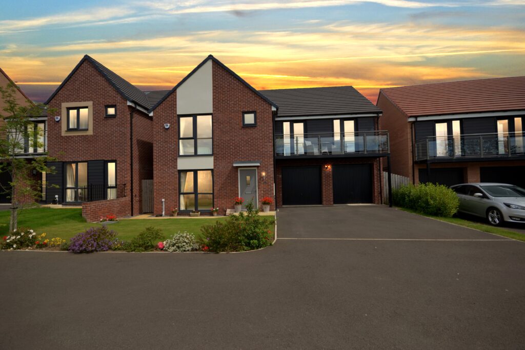 5 BEDROOM DETACHED HOUSE SOLD ON ASPENWOOD GROVE, NEWCASTLE GREAT PARK