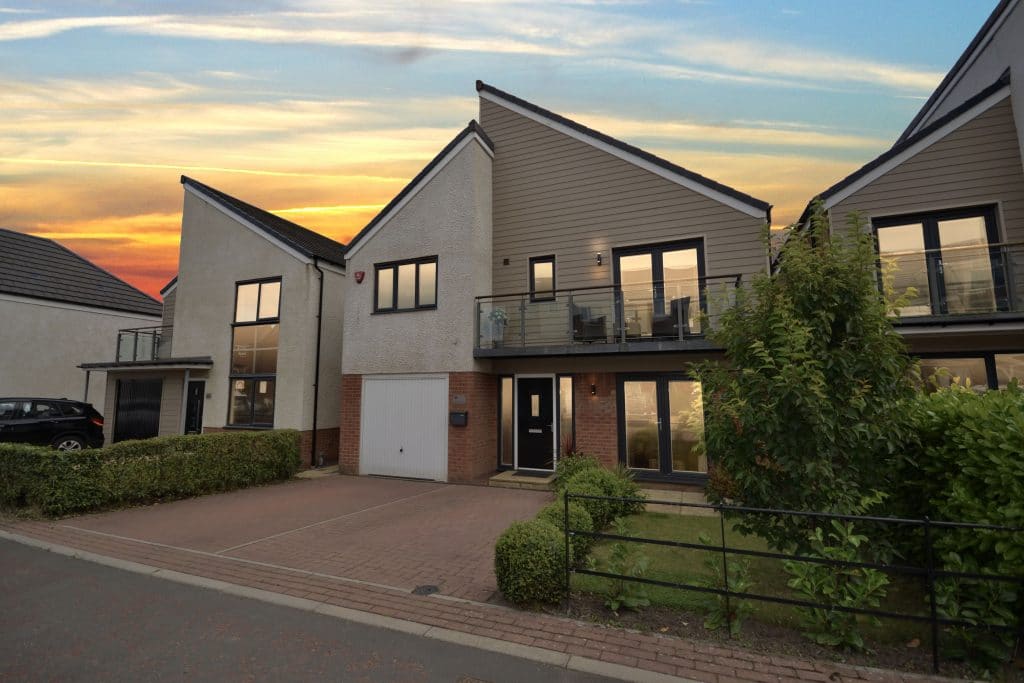 4 BEDROOM HOUSE SOLD ON BOWDEN CLOSE, NEWCASTLE GREAT PARK