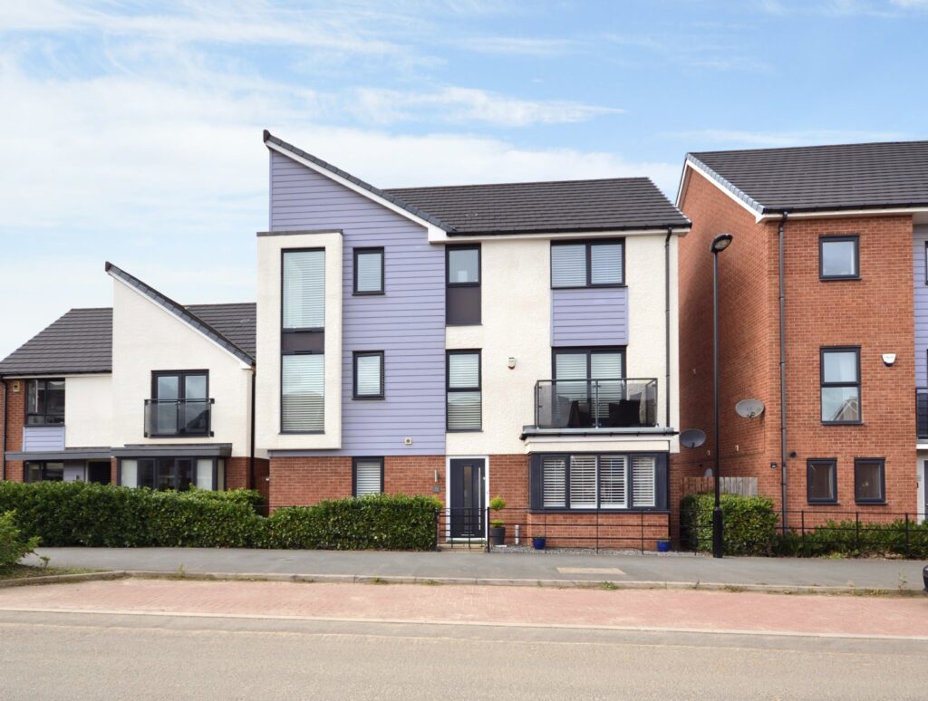 5 BEDROOM HOUSE SOLD ON ROSEDEN WAY, NEWCASTLE GREAT PARK