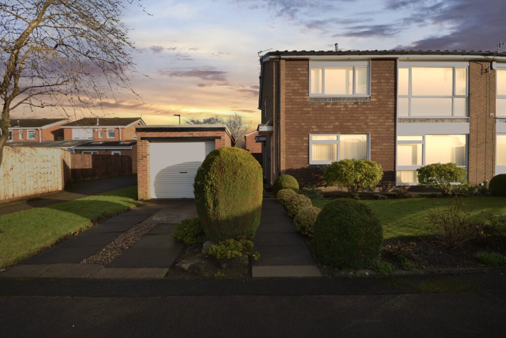 2 BEDROOM APARTMENT SOLD ON WILLOWS CLOSE, BRUNSWICK