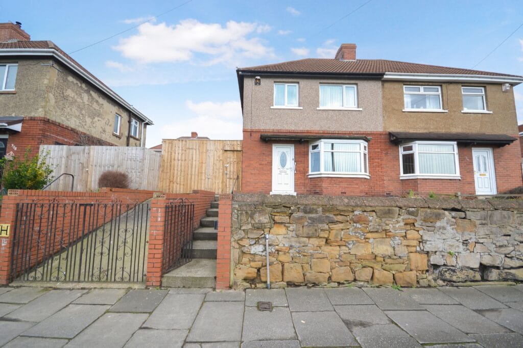 3 BEDROOM SEMI-DETACHED HOUSE SOLD ON ARMSTRONG ROAD, NEWCASTLE