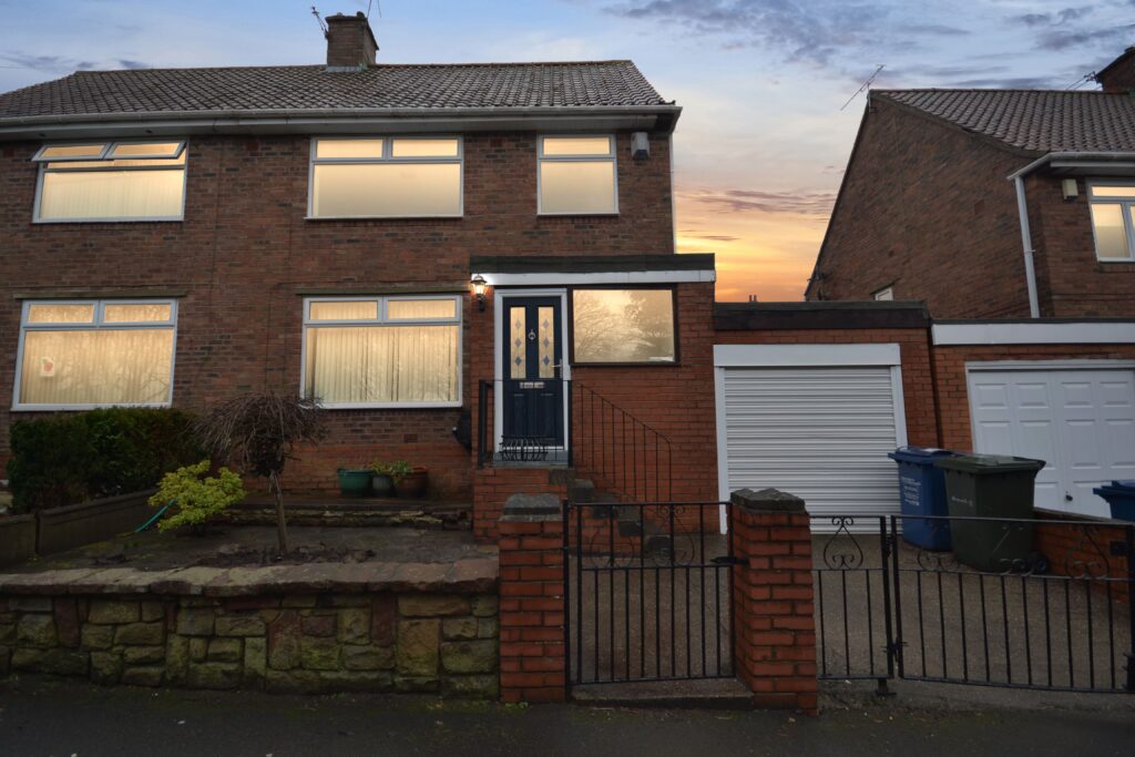 3 BEDROOM HOUSE SOLD ON SILVERHILL DRIVE, FENHAM