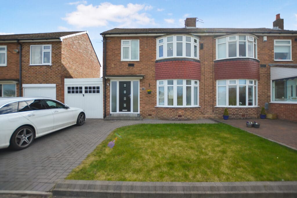 3 BEDROOM SEMI-DETACHED HOUSE SOLD ON BLANCHLAND AVENUE, WIDEOPEN