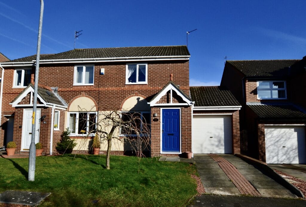 2 BEDROOM HOUSE SOLD ON CHURCH VIEW, LONGHORSLEY, NORTHUMBERLAND