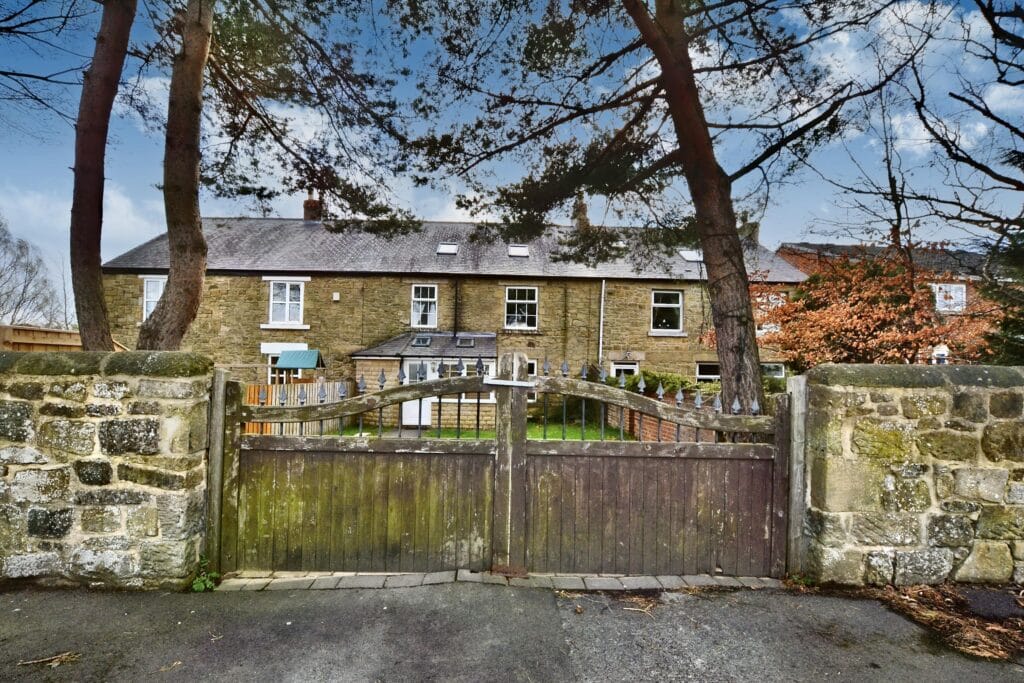 3 BEDROOM HOUSE SOLD ON THE WILLOWS, SEATON BURN