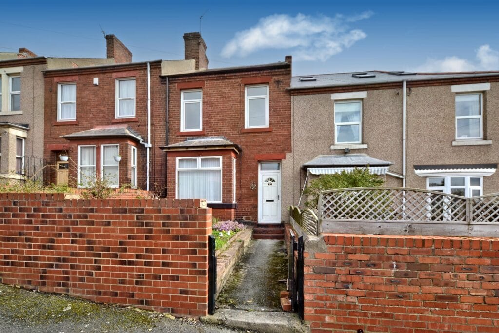2 BEDROOM HOUSE LET ON NORTHUMBERLAND AVENUE, ROSEHILL, WALLSEND