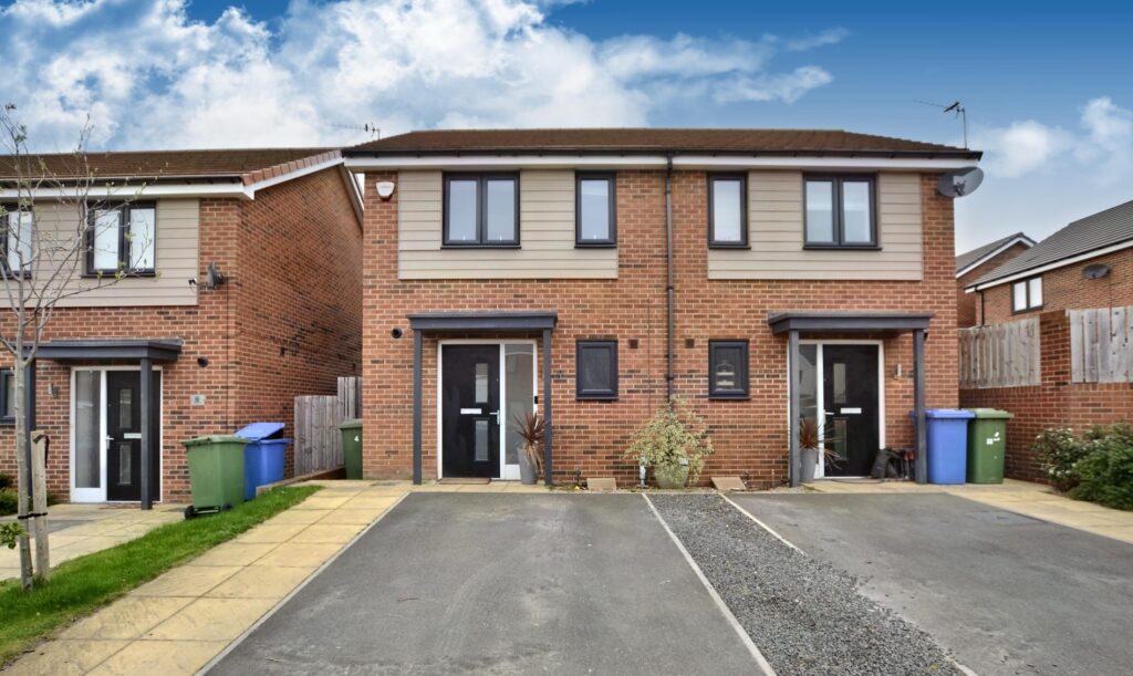 2 BEDROOM SEMI-DETACHED HOUSE SOLD ON OSPREY WALK, NEWCASTLE GREAT PARK