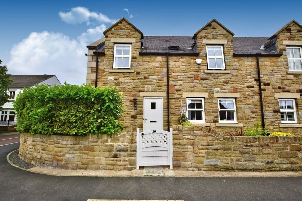 4 BEDROOM HOUSE SOLD ON EAST BRUNTON WYND, NEWCASTLE GREAT PARK