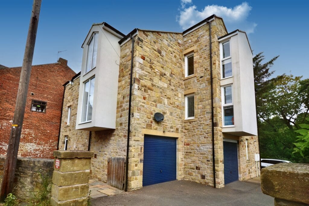 4 BEDROOM HOUSE LET ON BOLLAND MEWS, MORPETH