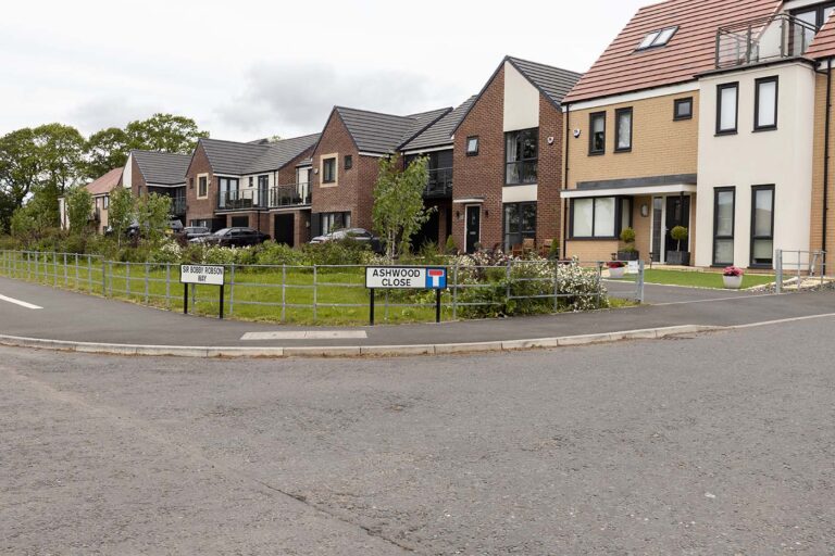 Ashwood Close - Image 4