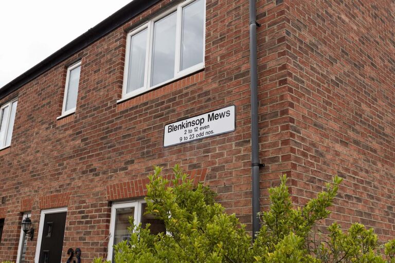 Blenkinsop Mews - Image 3