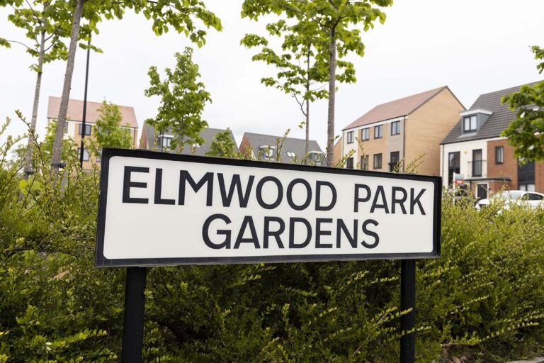 Elmwood Pk Gardens - Image 1