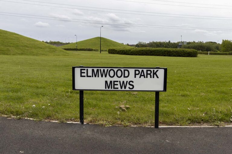 Elmwood Pk Mews - Image 2