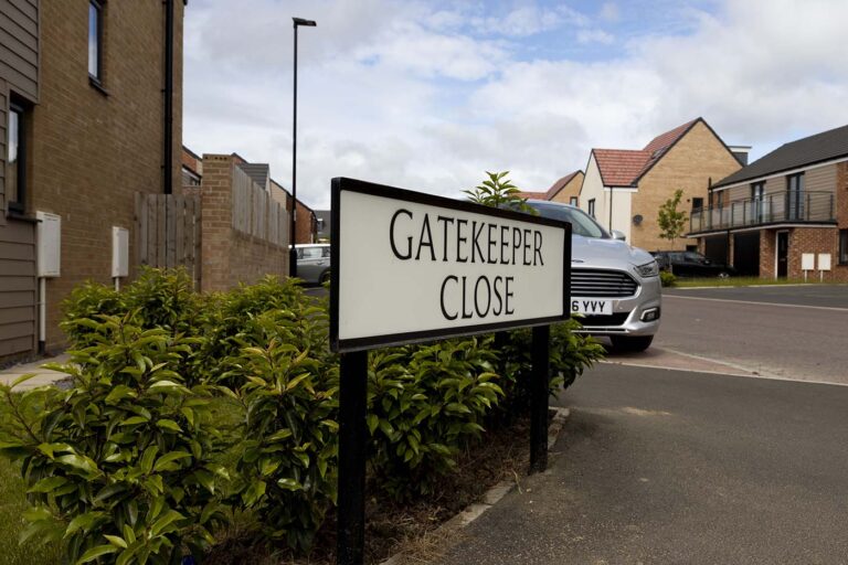 Gatekeeper Close