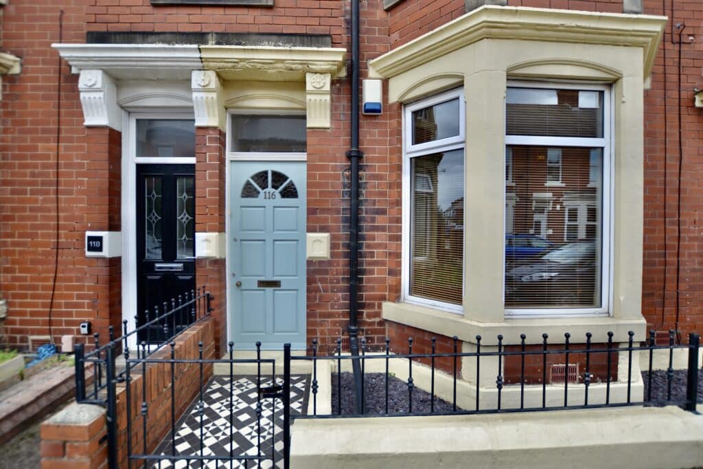 2 BEDROOM GROUND FLOOR APARTMENT ON WHITEFIELD TERRACE, HEATON, NEWCASTLE