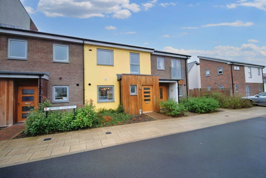 3 BEDROOM HOUSE SOLD ON JANUARY COURTYARD, GATESHEAD