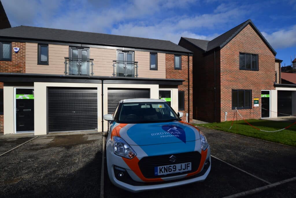 3 BEDROOM SEMI-DETACHED HOUSE LET ON DAHLIA GROVE, NEWCASTLE GREAT PARK