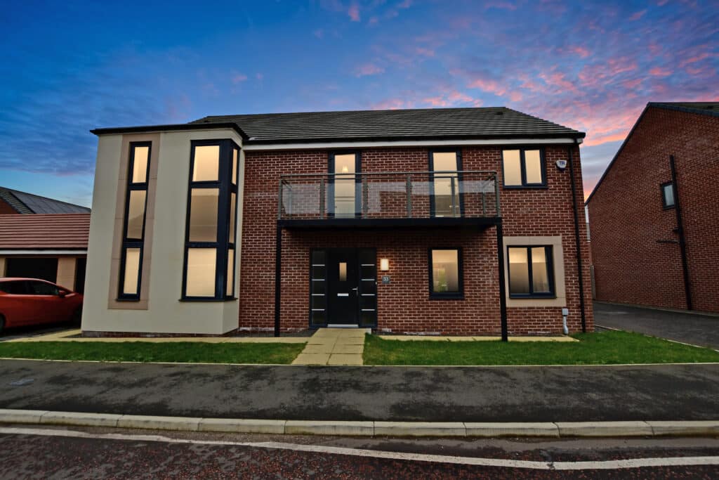 5 BEDROOM HOUSE SOLD ON ASPENWOOD GROVE, NEWCASTLE GREAT PARK