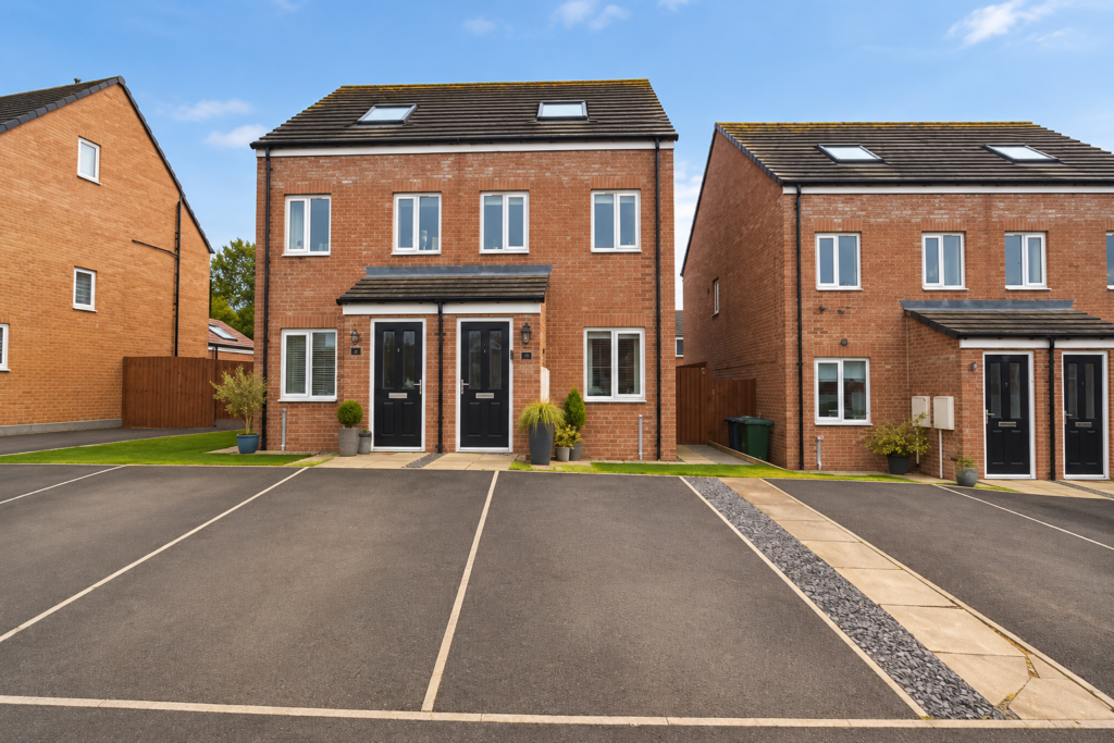 Augusta Park Way, Dinnington, Newcastle upon Tyne NE13 7FH
